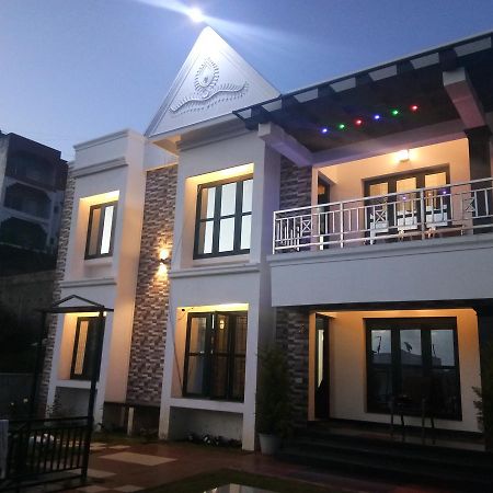אוטי Skyblue Resort מראה חיצוני תמונה
