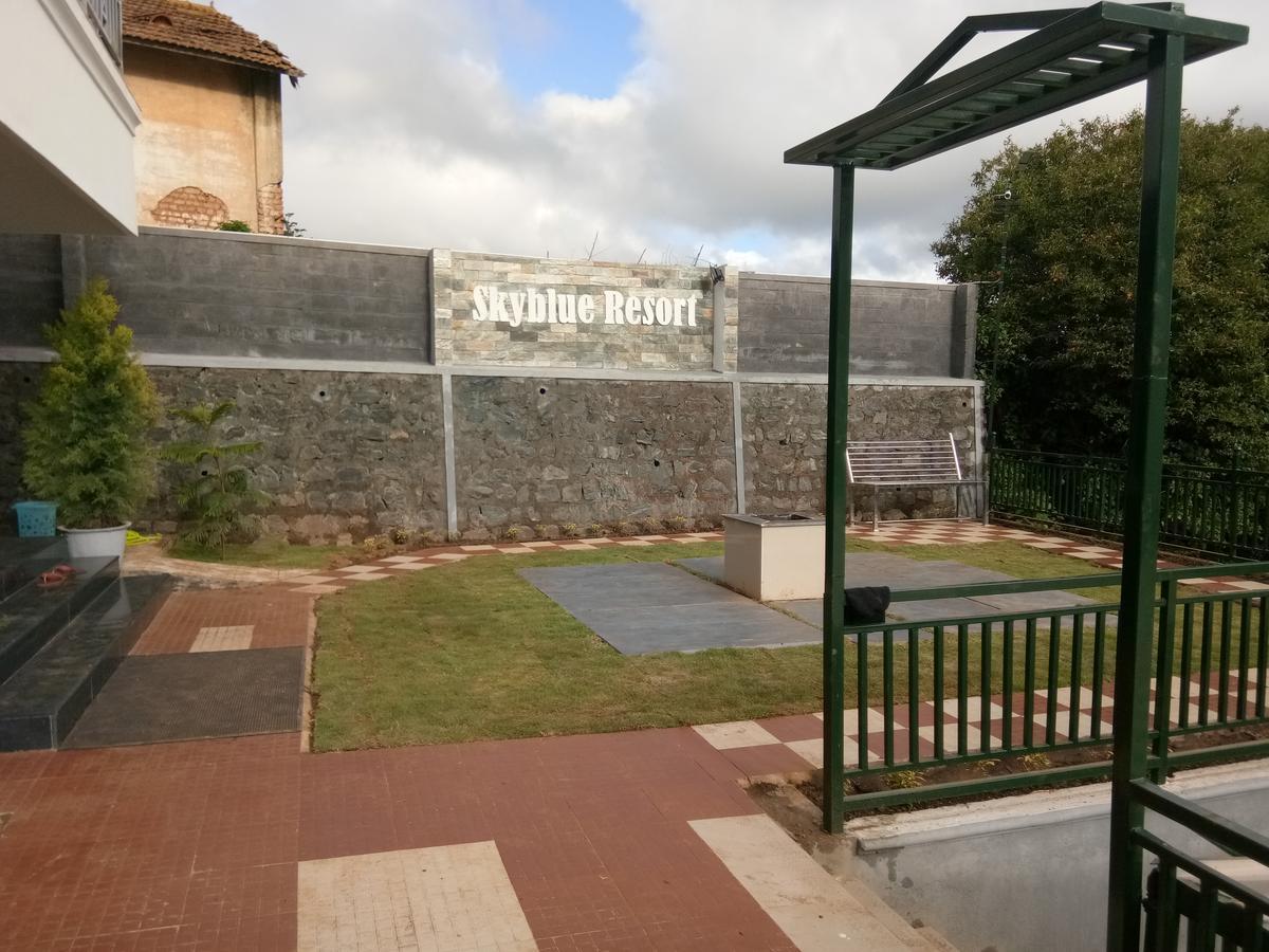 אוטי Skyblue Resort מראה חיצוני תמונה